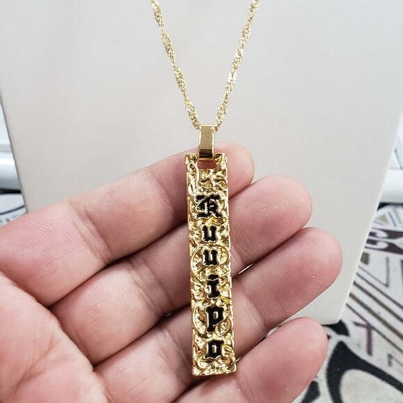 Kuuipo Hawaiian Heirloom Vertical Pendant Necklace - Picture 3 of 3